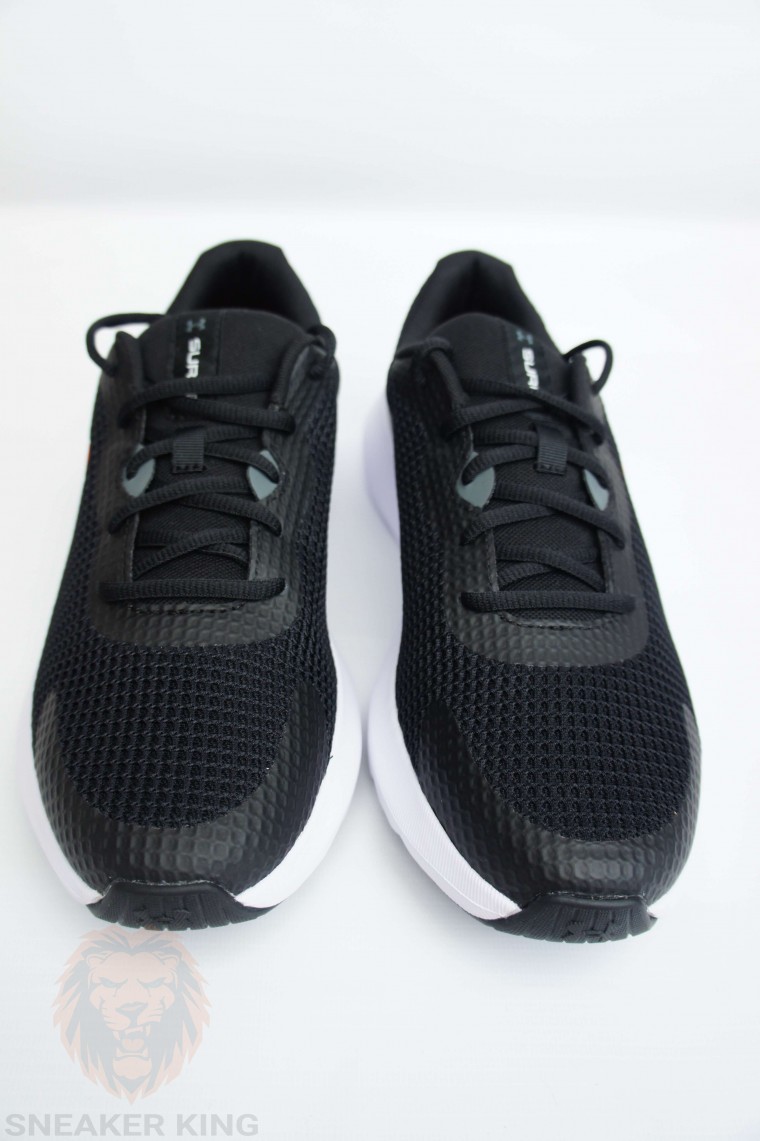 Кросівки Under Armour Surge 3